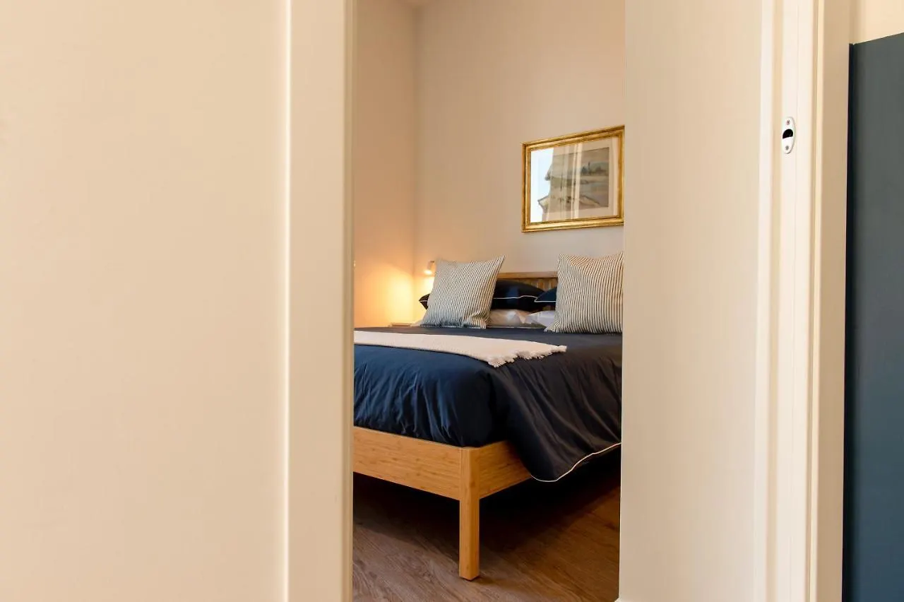 Smart & Urban Suites - Corso51 リミニ 0*,